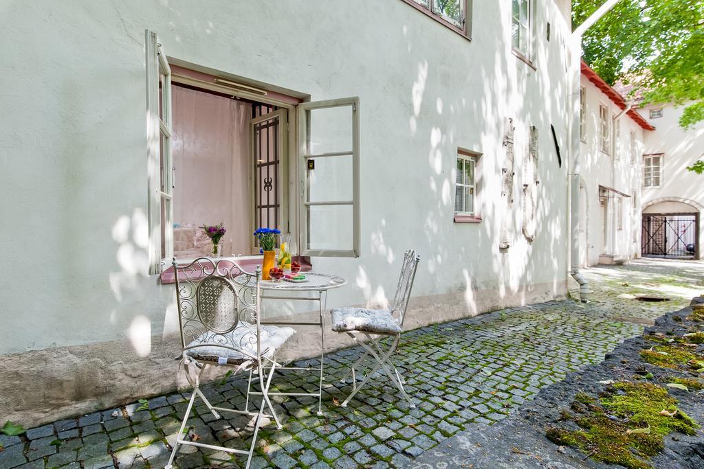 Old Town Central Apartment Reval Exterior foto
